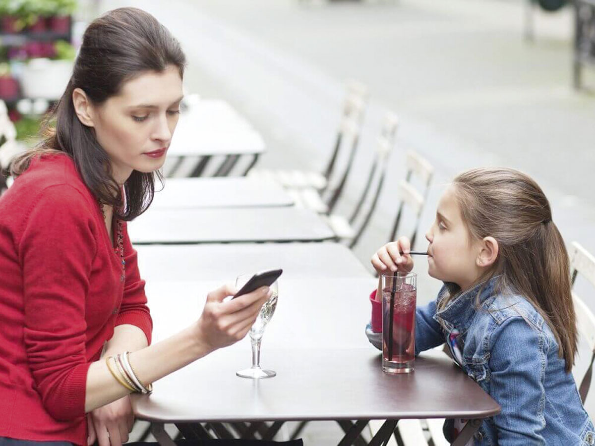 Regarde maman!