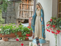 Marie, Mère des pèlerins de la terre